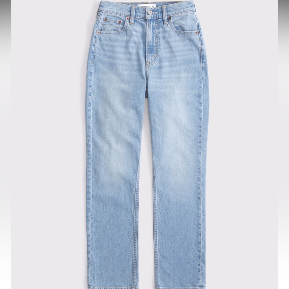 Abercombie Curve Love Ultra High Rise Ankle Straight Jeans
